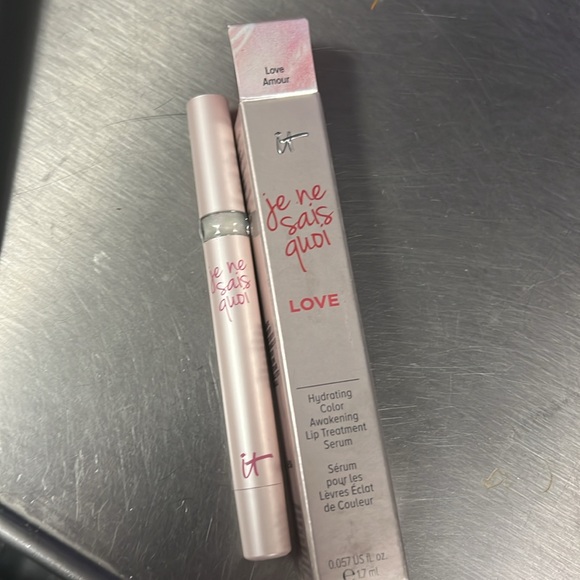 ⚡️💕Love Amour It Cosmetics Lip Treatment Serum - Picture 2 of 10